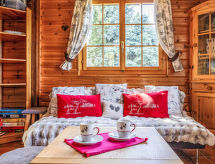 Rustiek chalet voor 7 personen nabij Veysonnaz en wandelroutes - thumbnail 3