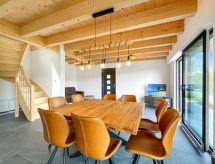 Ruim chalet voor 8 in Wallis met terras en bergzicht - thumbnail 6