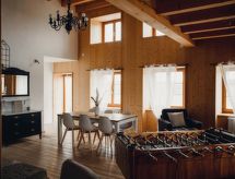 Gerenoveerd boerderijappartement met sauna in La Chaux-du-Milieu - thumbnail 4