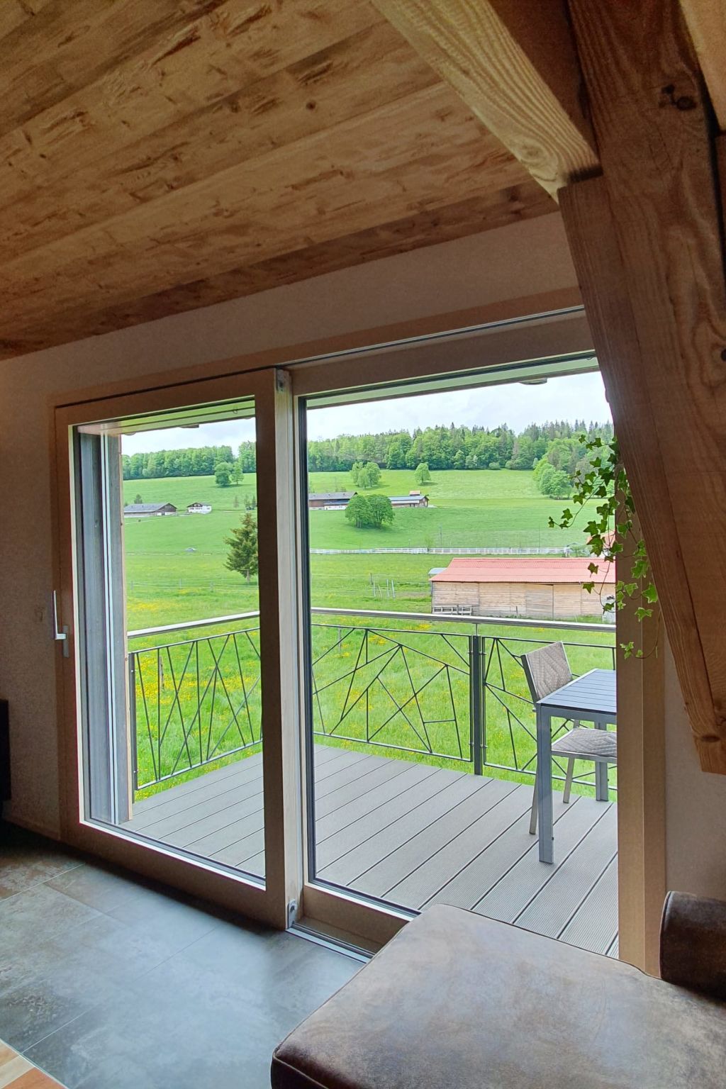 Appartement - Le Franc-Montagnard, (Les Emibois), - Buiten