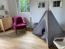 Ruim vakantiehuis voor 11 personen in Le Bémont, Jura - thumbnail 2