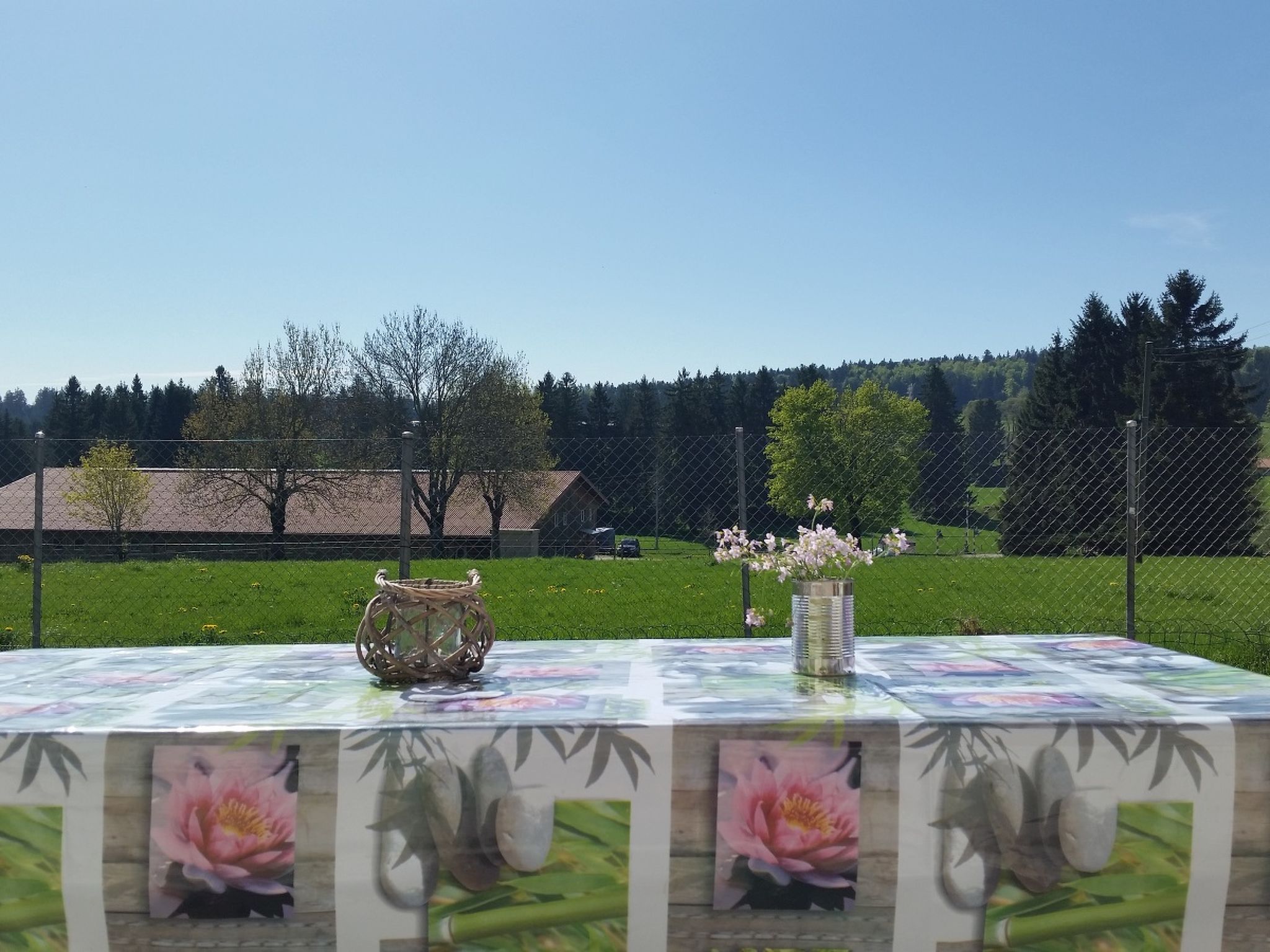 Appartement - Sous les Barres, (Montfaucon), - Outside