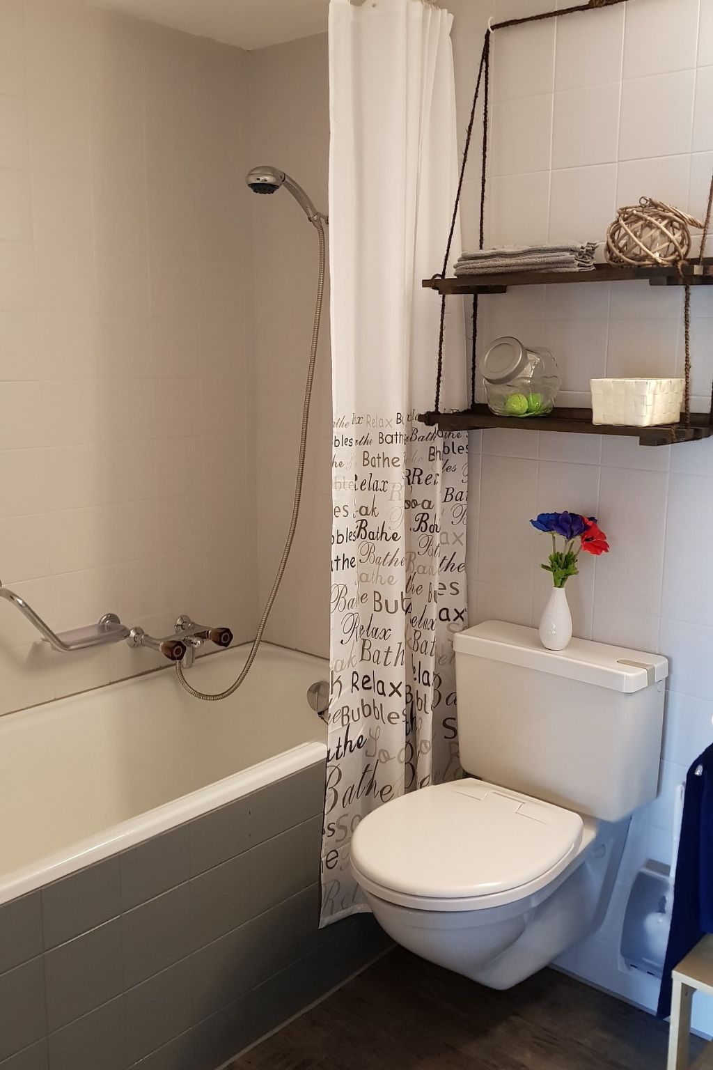 Appartement - Sous les Barres, (Montfaucon), - Outside