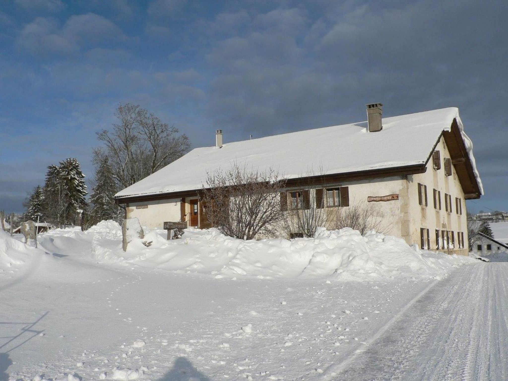 Maison de vacances - Les Hirondelles, (Montfaucon), - Buiten
