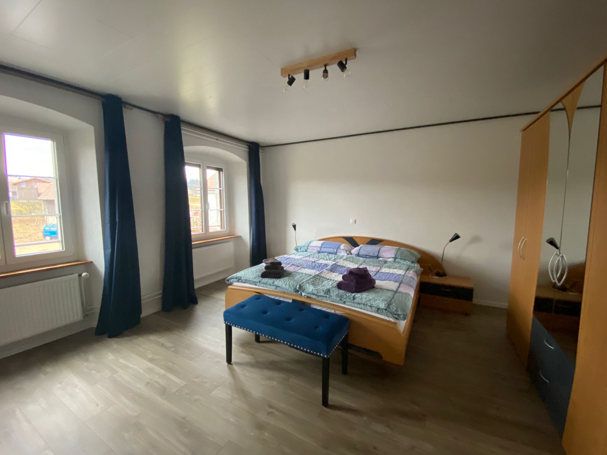 Appartements - Chez la Colette et Café de la Poste, (Les Enfers), - Buiten
