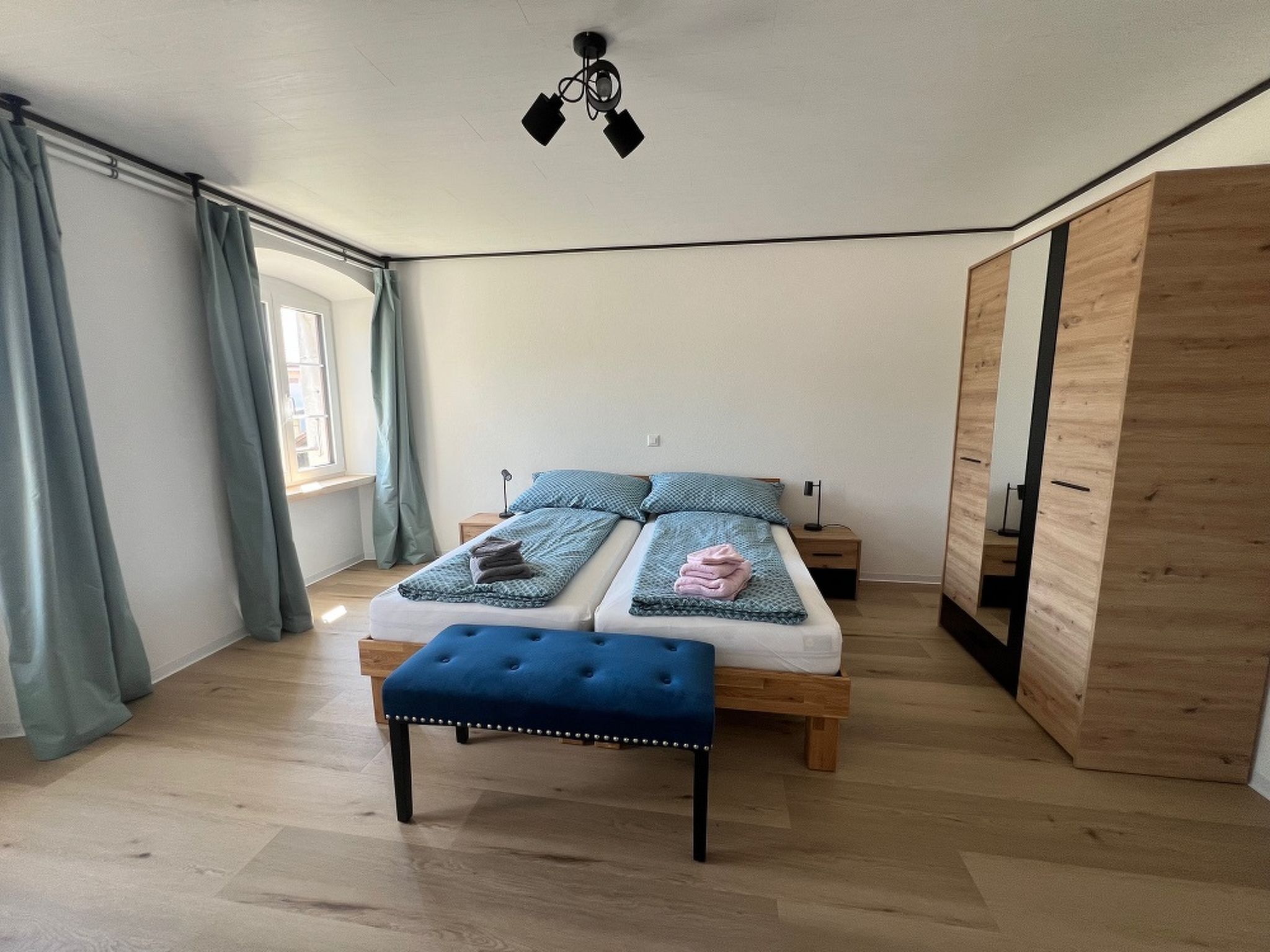 Appartements - Chez la Colette et Café de la Poste, (Les Enfers), - Buiten