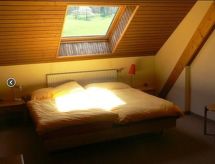 Ruim vakantieappartement op boerderij met sauna en whirlpool in de Jura - thumbnail 6