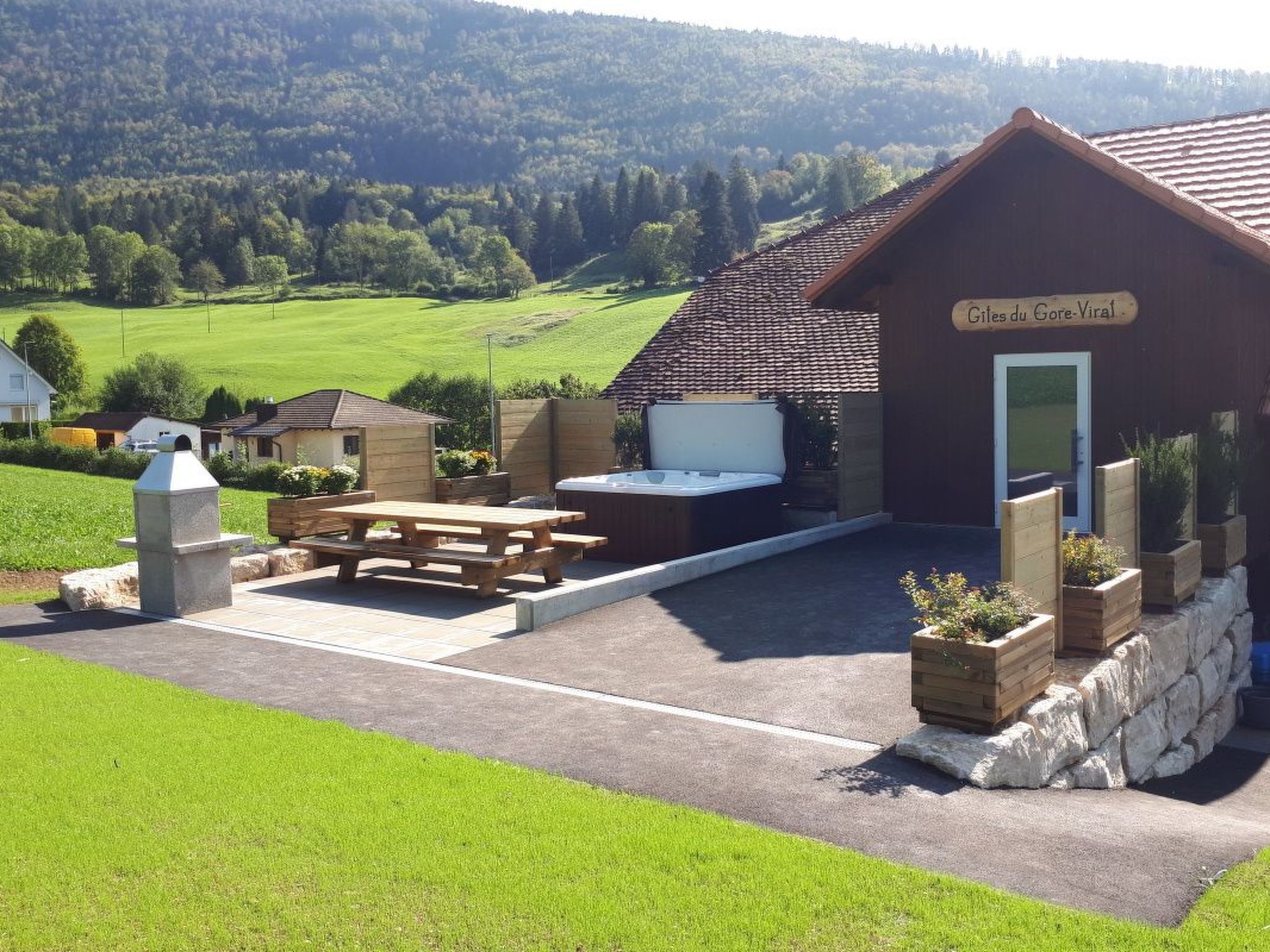 Les Gîtes du Gore Virat, (Corcelles BE),