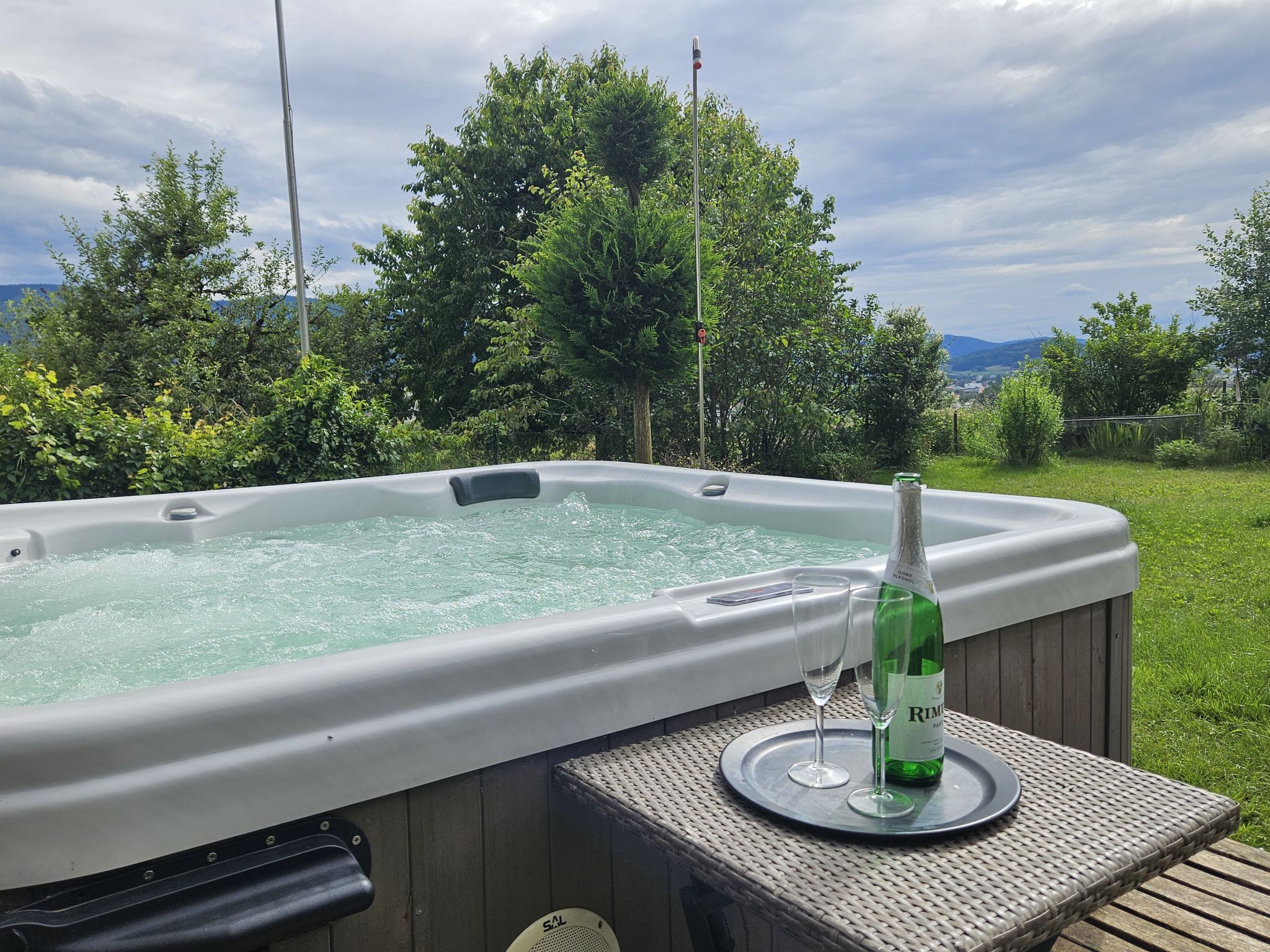 Appartement - Le Solvat, (Courcelon), - Buiten