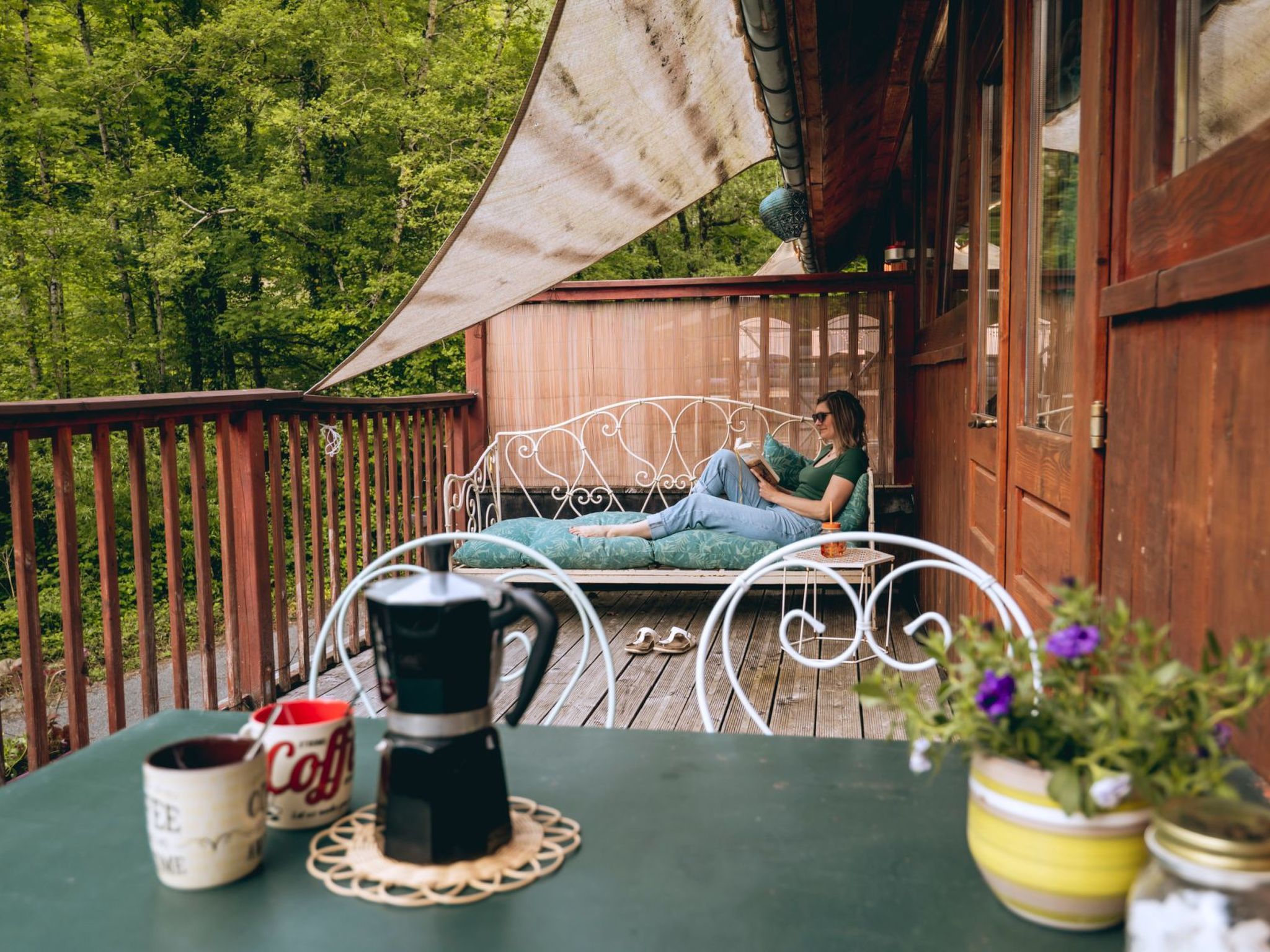 Eco-chalet Bel Oiseau, (St-Ursanne), - Buiten