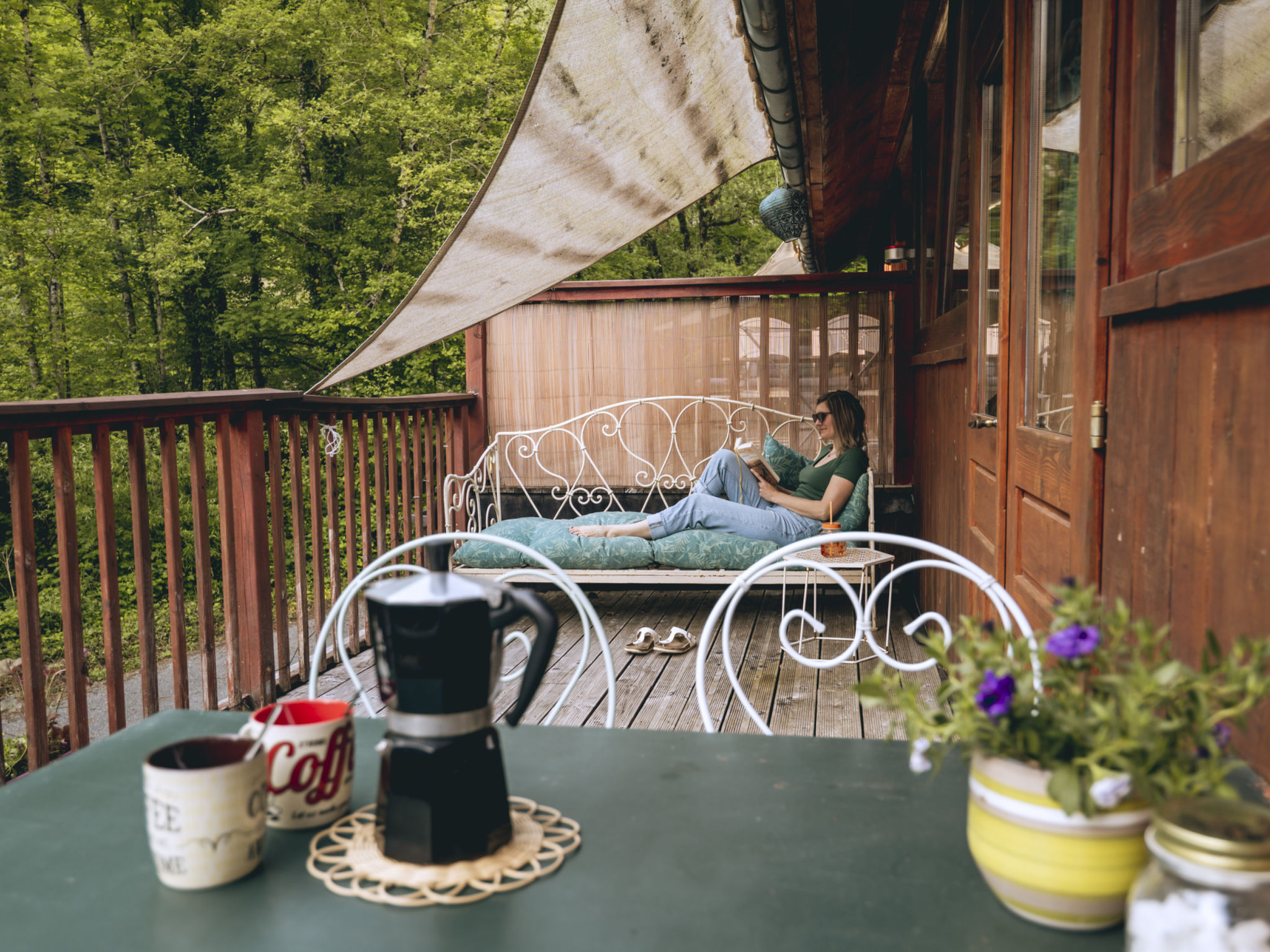 Eco-chalet Bel Oiseau, (St-Ursanne), - Outside