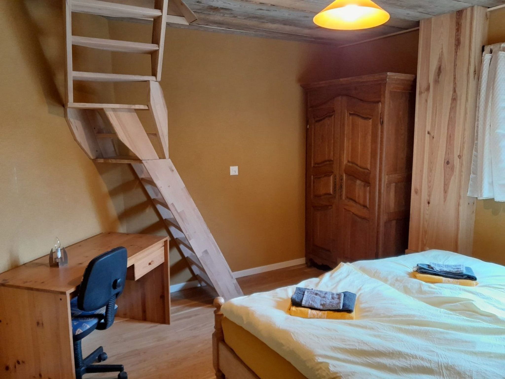 Appartements - Centre NatUrsanne, (St-Ursanne),