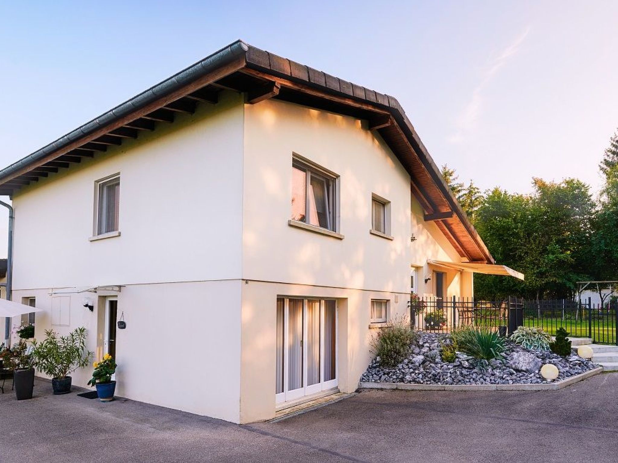 Studio - Chez Marie-Claude, (Vendlincourt), - Buiten