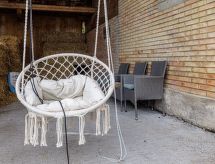 Historisch vrijstaand huis voor 15 personen bij Bern met sauna en golfbaan - thumbnail 4