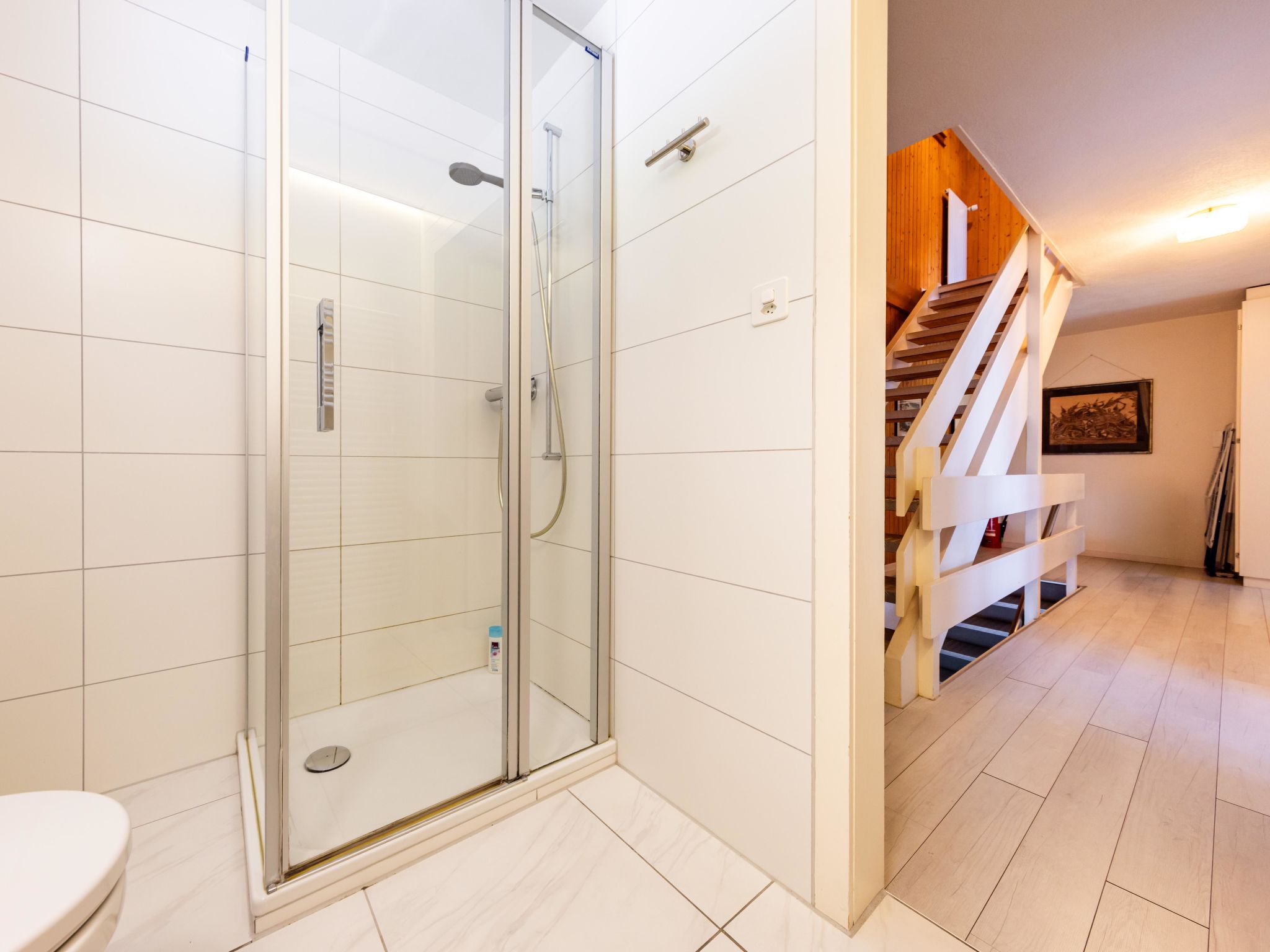 Hauswurz: Licht appartement voor 6 personen aan het meer van Thun - foto 8