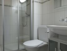 Vakantie aan het Meer van Thun: 2.5-kamer flat met spectaculair uitzicht in Spiez - thumbnail 4