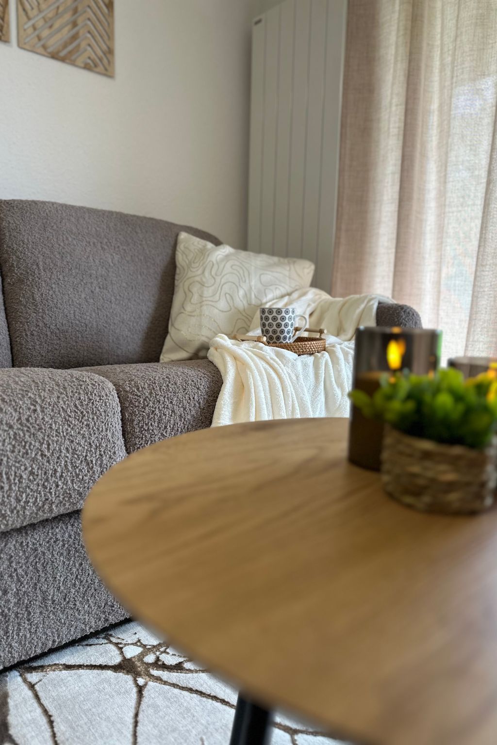 Photo of Thuner See, nahe Interlaken, für Familien, Wifi