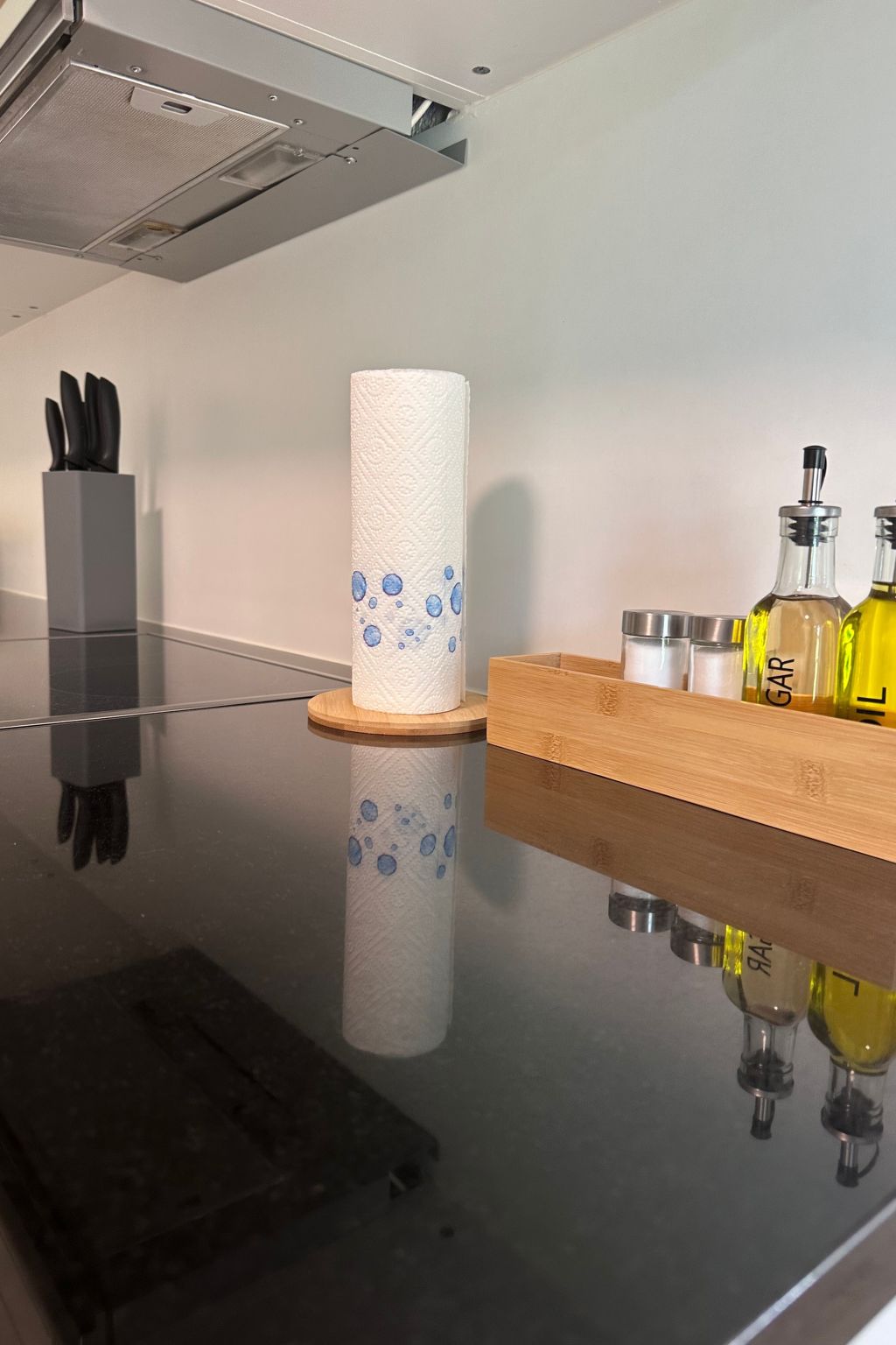 Photo of Thuner See, nahe Interlaken, für Familien, Wifi