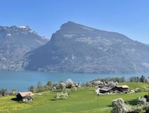 Panoramisch appartement met groot terras en uitzicht op het meer van Thun - thumbnail 2