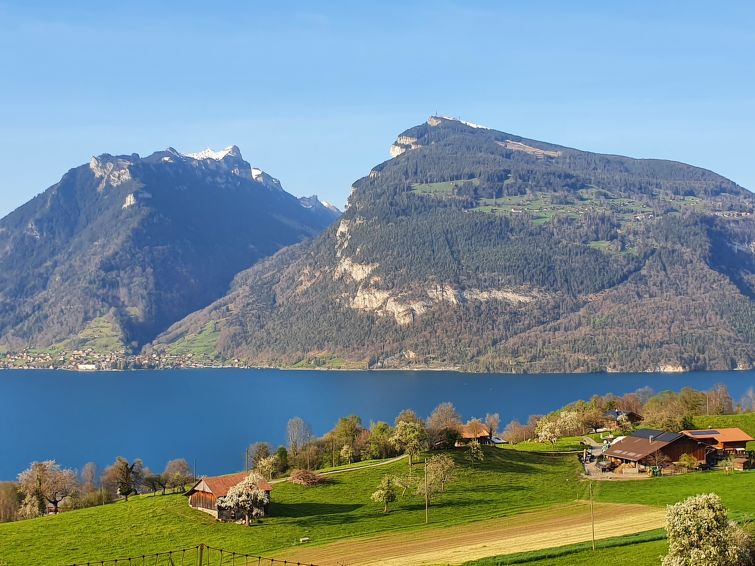 Search and Stay destination Krattigen, BE - Switzerland from AU$ 311. Panoramaferienwohnung Waldkircher