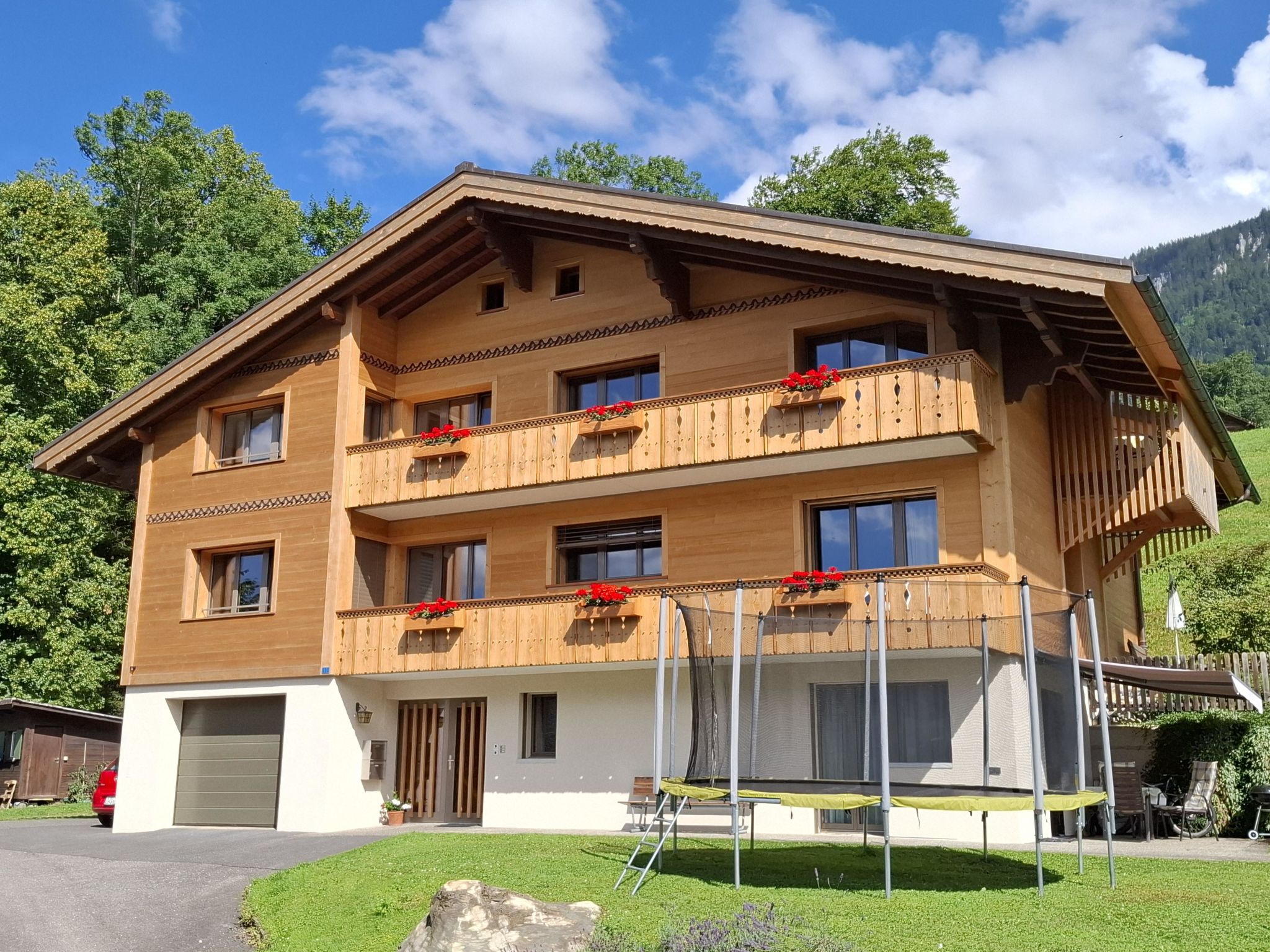 Chalet Wenger Appartement/Fewo, Dusche und Bad, WC, Balkon