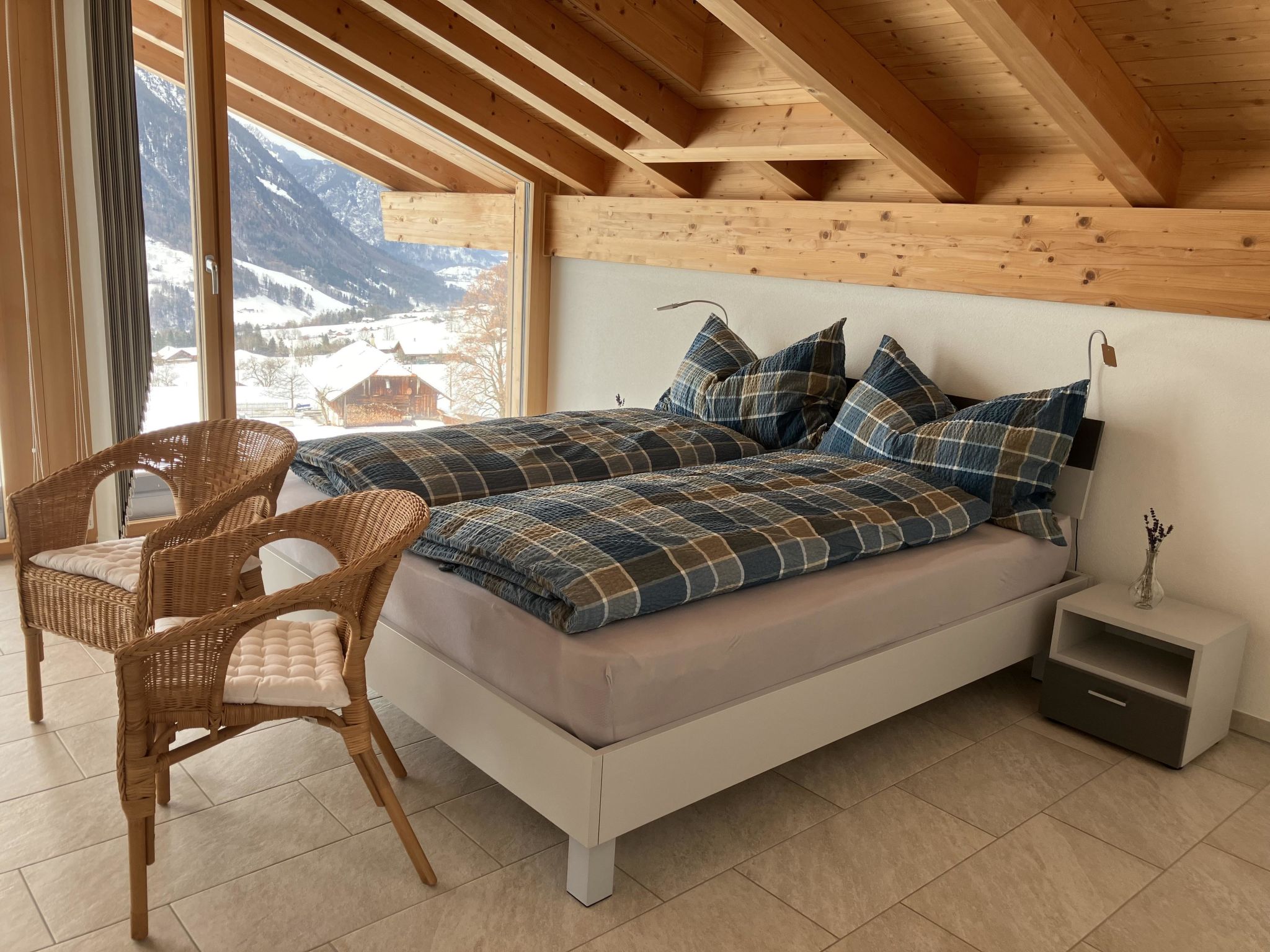 Chalet Lärche Appartement/Fewo, Dusche und Bad, WC, 2 Schlafräume - Image-tags.info