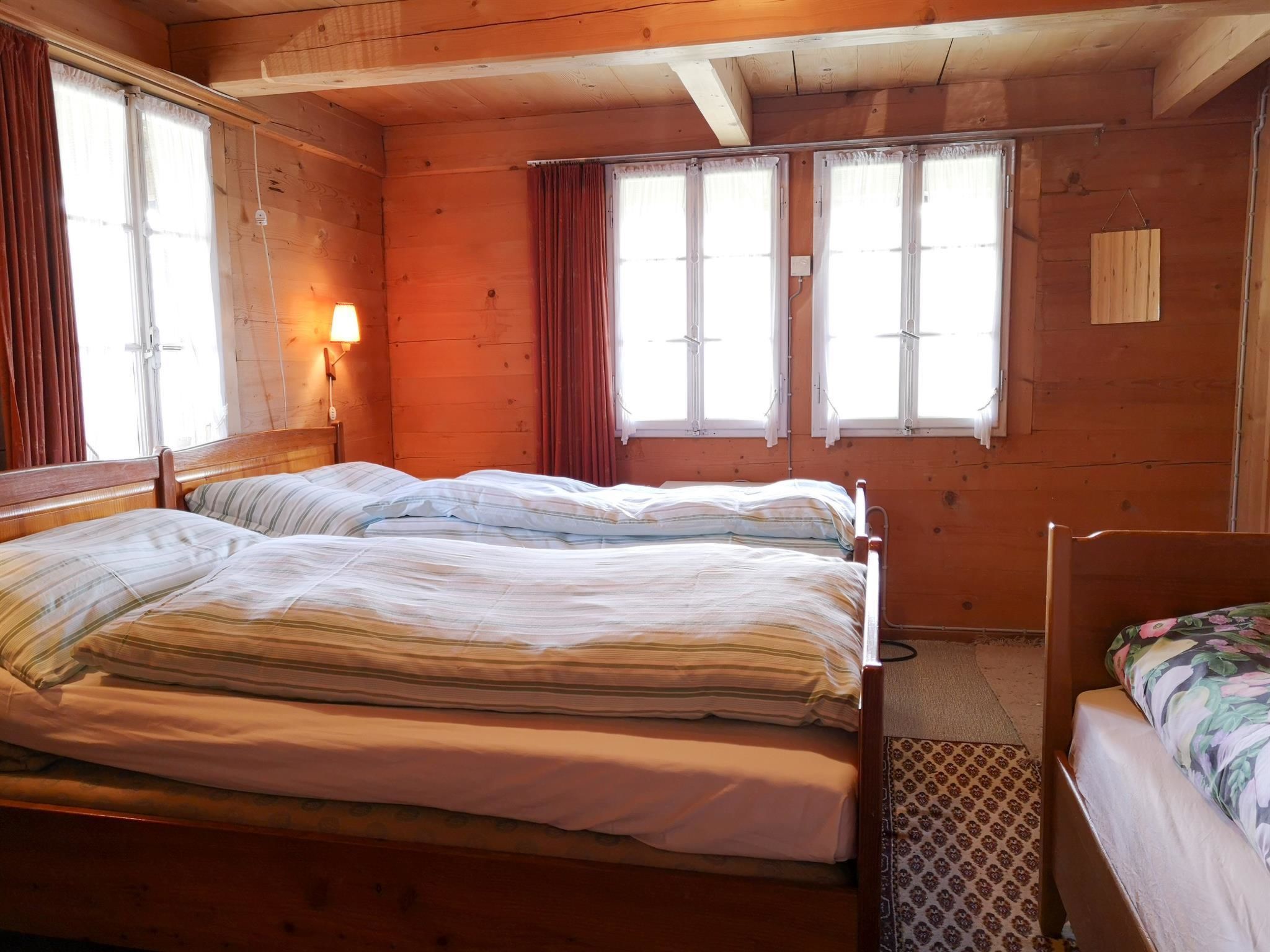 Weidhütte Wegscheide Hütte, Dusche, WC, 3 Schlafräume Wohnung 1. Stock - Drinnen