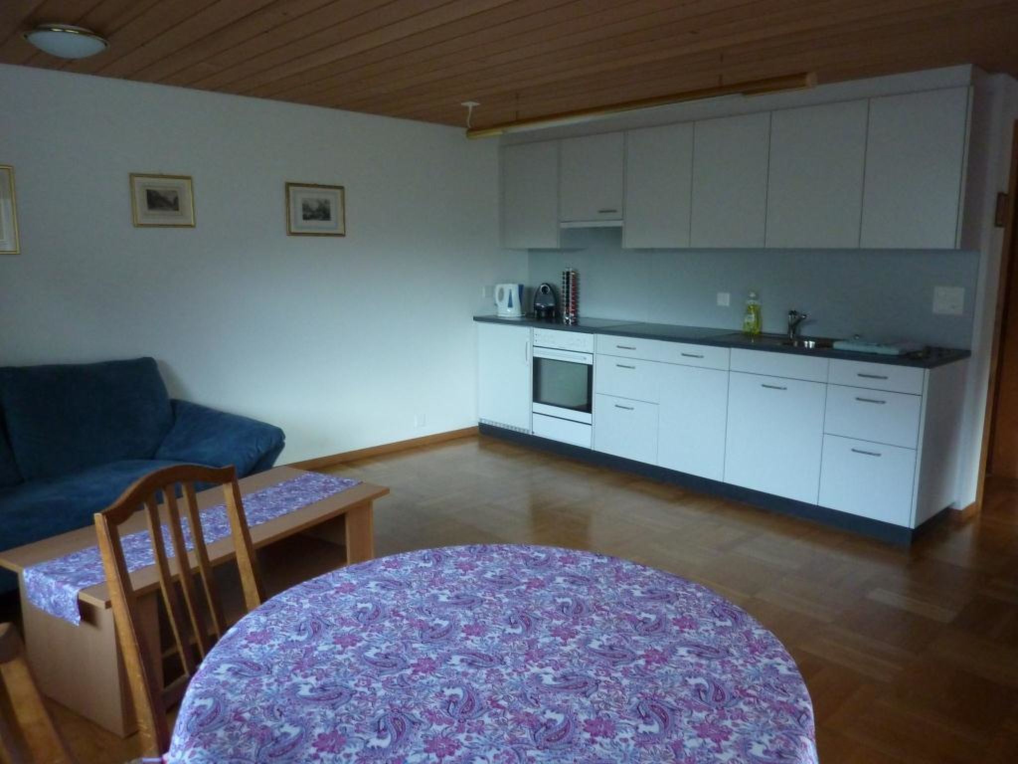 Abesunne Appartement/Fewo, Dusche, WC, 1 Schlafraum Sarbach - Erdgeschoss
