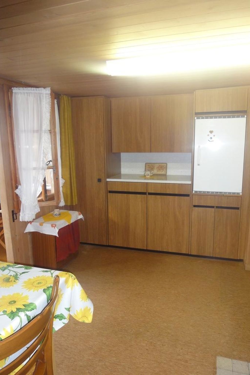 Esther Appartement/Fewo, Dusche, WC, 3 Schlafräume 4-Zimmerwohnung - Drinnen
