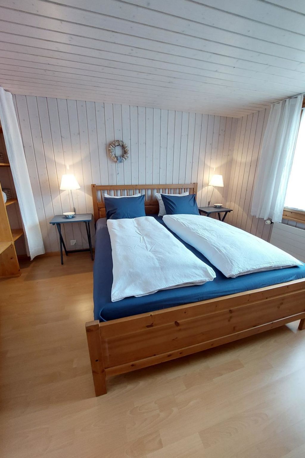 Chalet Edelweiss Appartement/Fewo, Dusche, WC, 2 Schlafräume 3-Zimmerwohnung - Binnen
