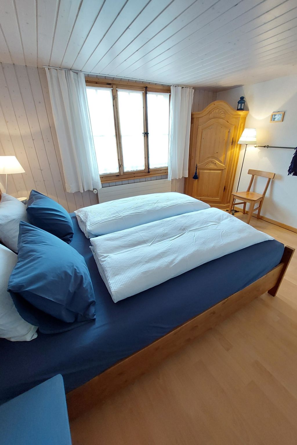 Chalet Edelweiss Appartement/Fewo, Dusche, WC, 2 Schlafräume 3-Zimmerwohnung - Binnen