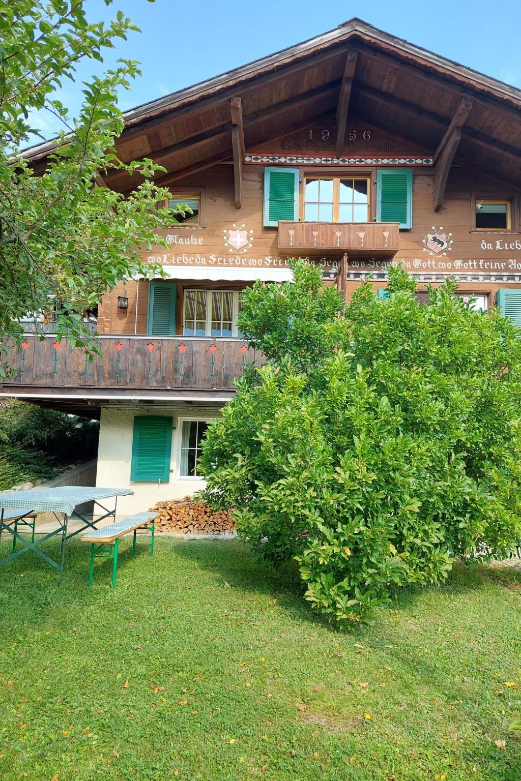 Chalet Edelweiss Appartement/Fewo, Dusche, WC, 2 Schlafräume 3-Zimmerwohnung - Image-tags.info