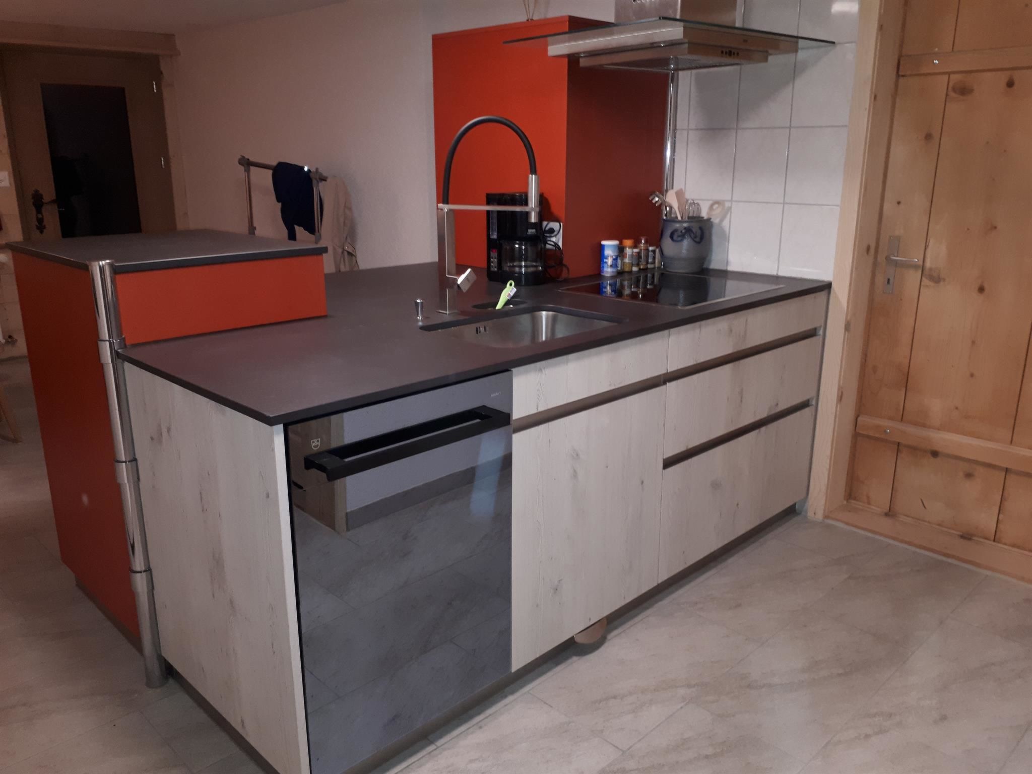 Wanni Appartement/Fewo, Bad, WC, 3 Schlafräume 4-Zimmerwohnung - Image 3