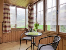 Rustieke woonboerderij in Frutigen met uitzicht op bergen en meren - thumbnail 4