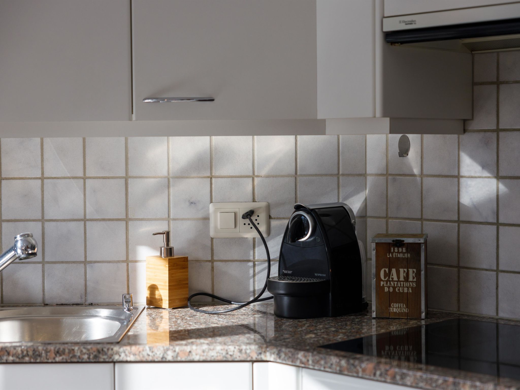 Mountain View Appartement/Fewo, Dusche, WC, 3 Schlafräume 4.5 Zimmer-Wohnung - Binnen