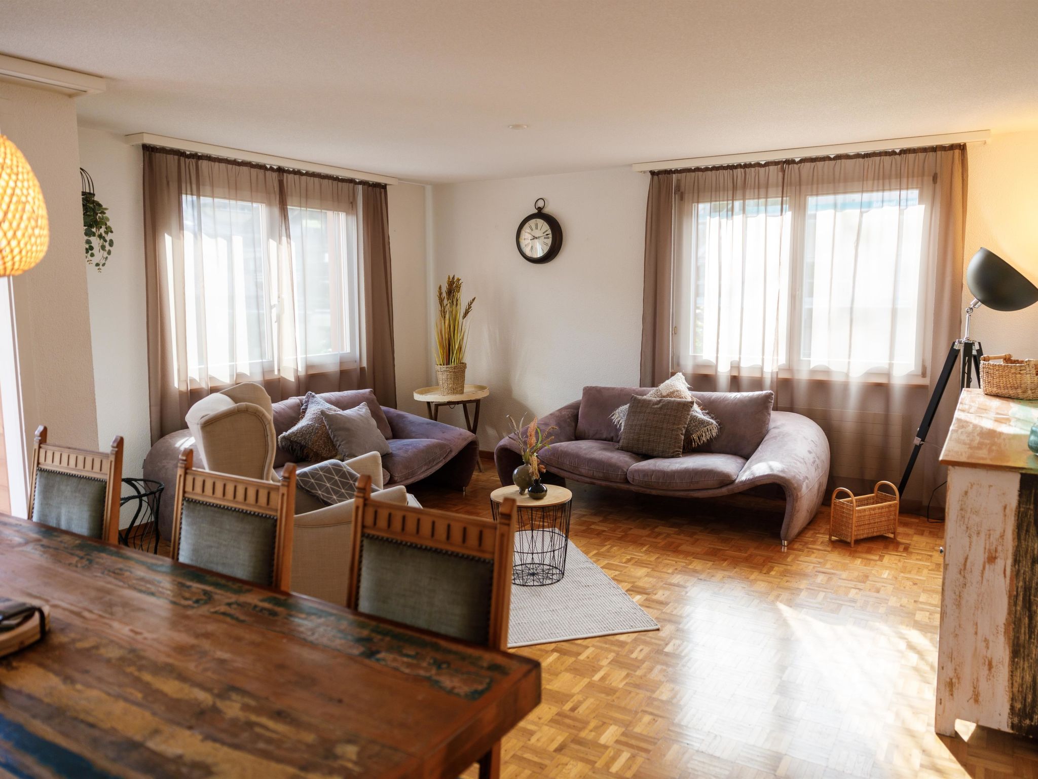 Mountain View Appartement/Fewo, Dusche, WC, 3 Schlafräume 4.5 Zimmer-Wohnung - Binnen