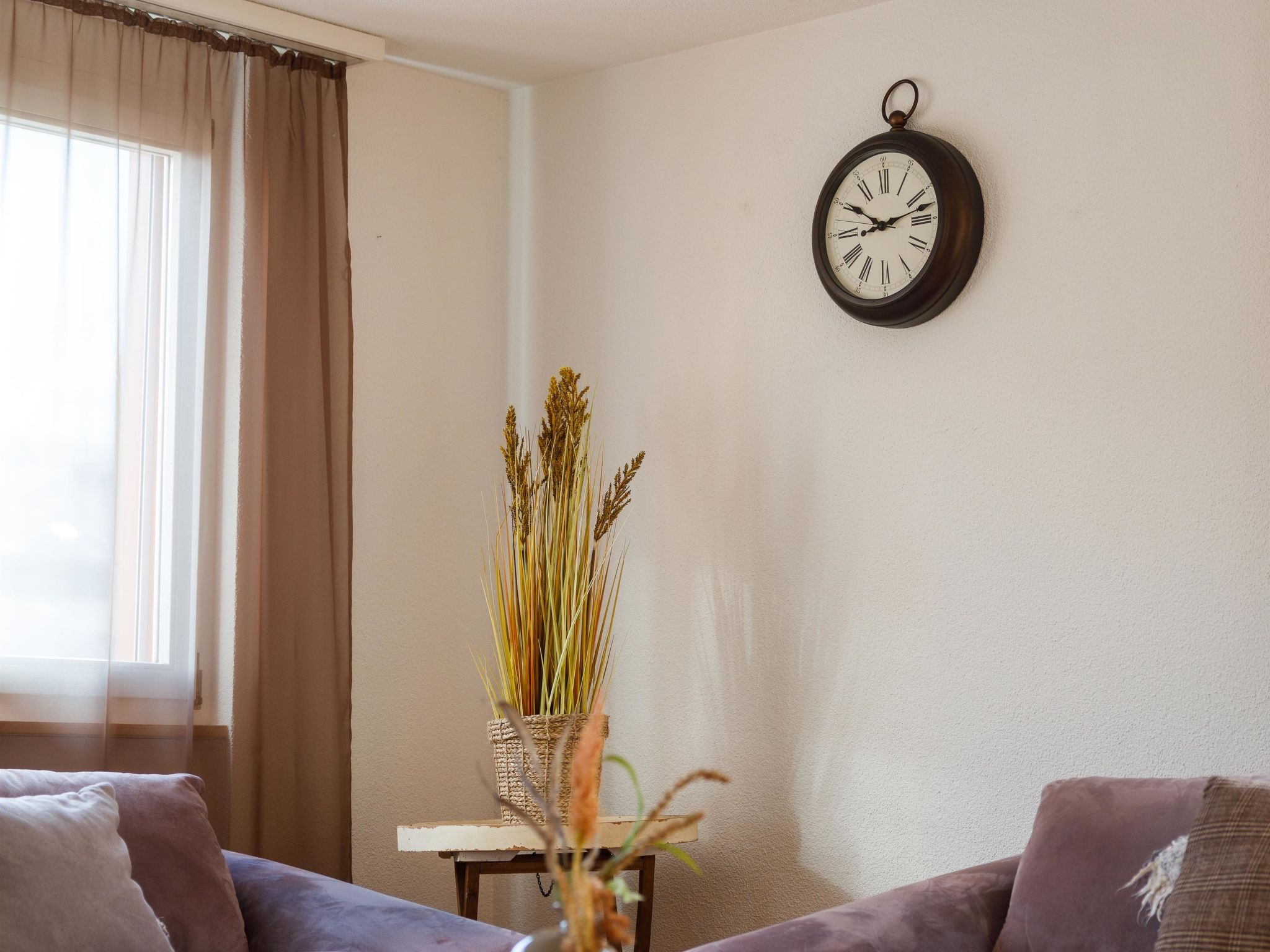 Mountain View Appartement/Fewo, Dusche, WC, 3 Schlafräume 4.5 Zimmer-Wohnung - Binnen