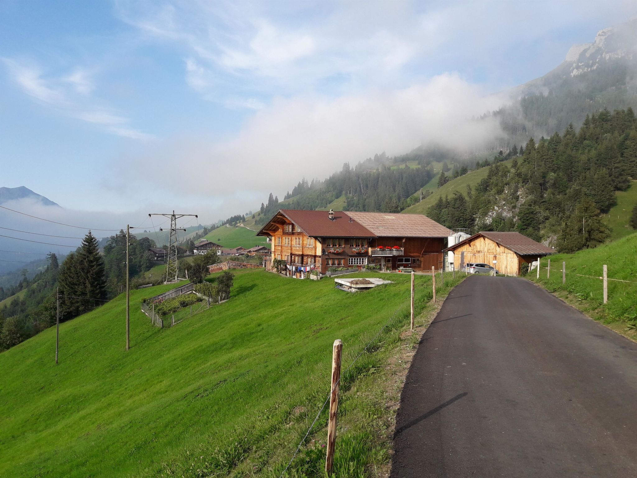 Bauernhaus Uf dr Flue Appartement/Fewo, Bad, WC, 4 oder mehr Schlafräume - Buiten
