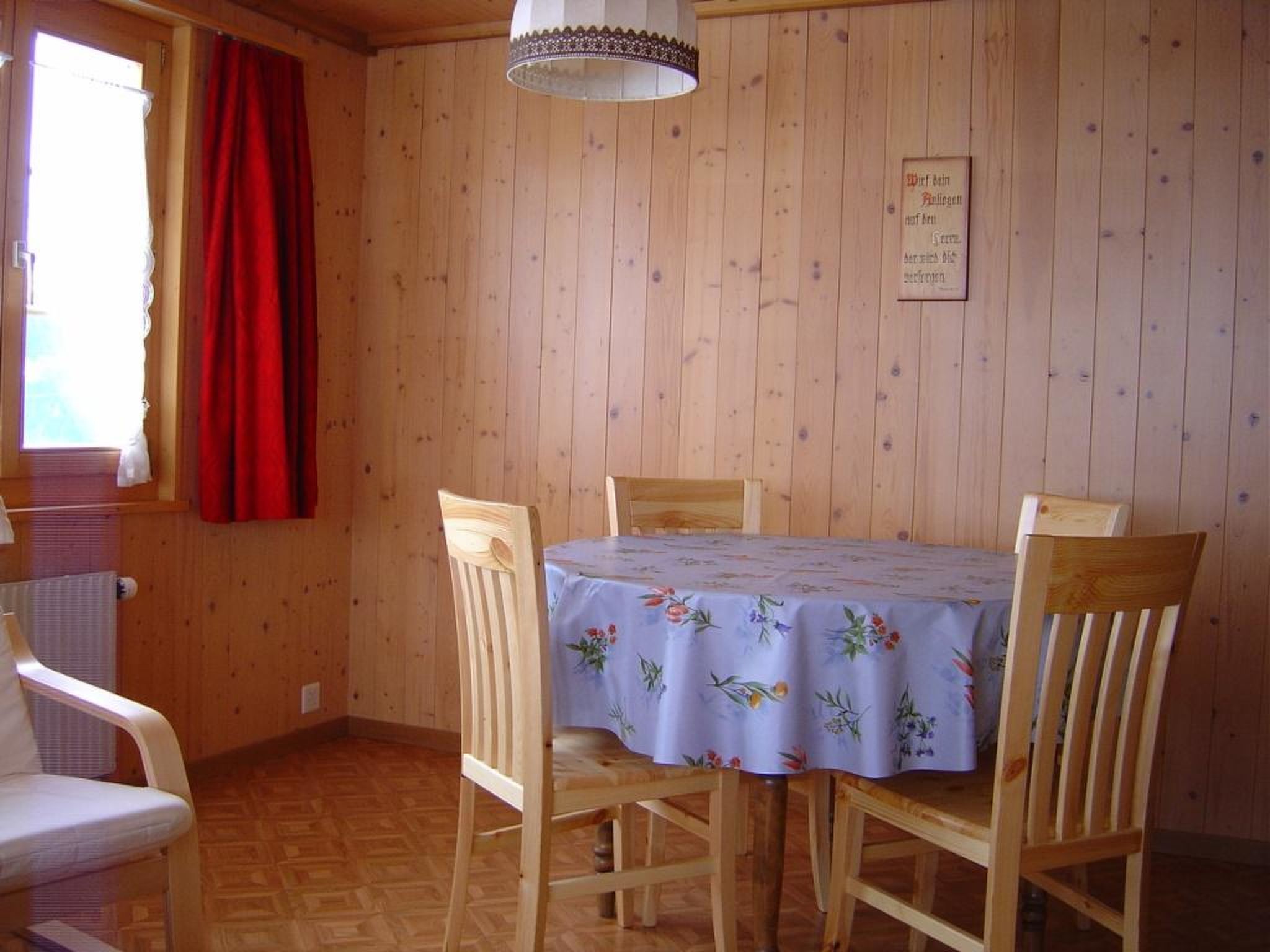 Bauernhaus Uf dr Flue Appartement/Fewo, Bad, WC, 4 oder mehr Schlafräume - Binnen