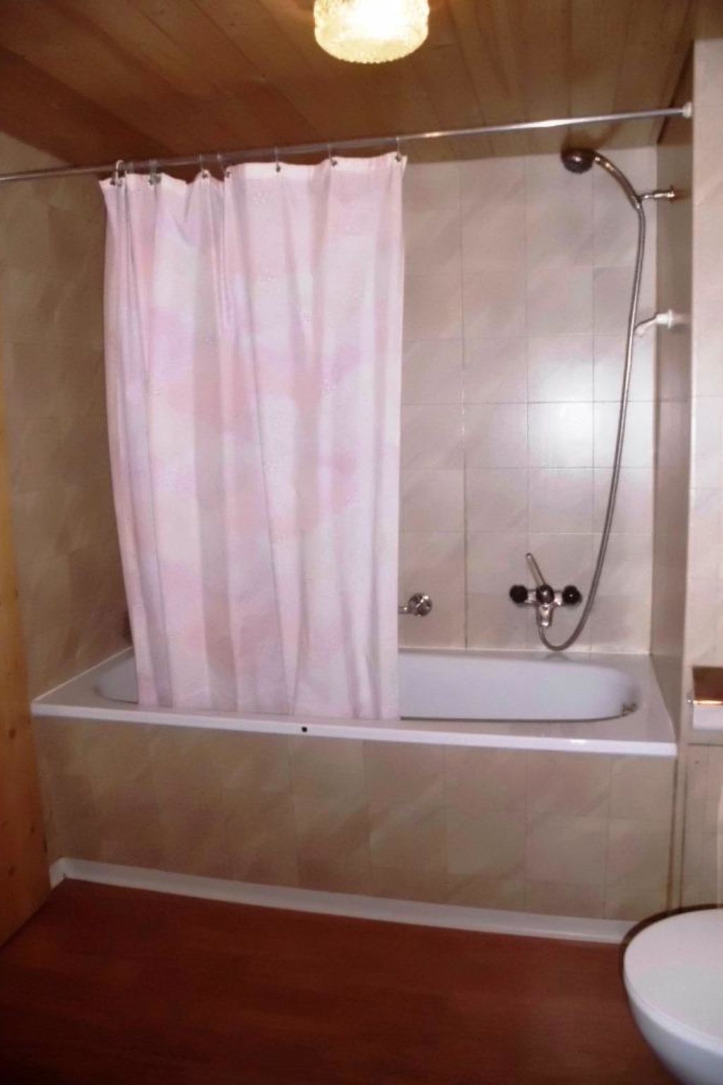 Maurer-Trummer - Stutz Appartement/Fewo, Bad, WC, 3 Schlafräume - Binnen