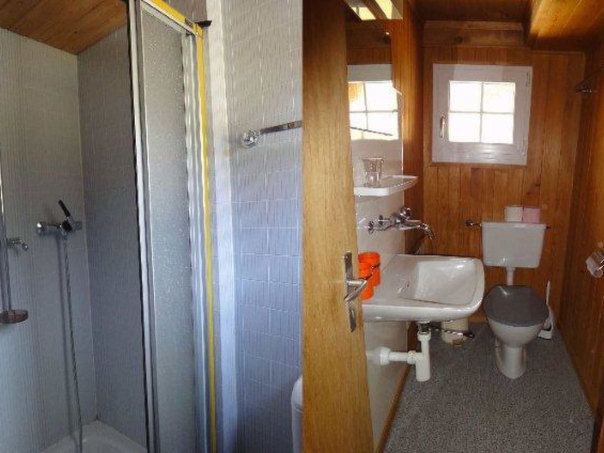 Chalet Reichen Appartement/Fewo, Dusche, WC, 3 S - Image-tags.info