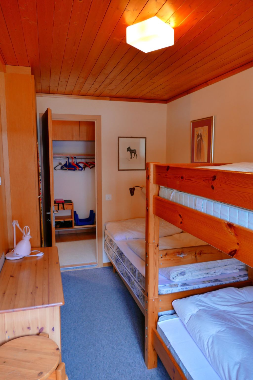 Photo of Silberdistel  B09 Appartement/Fewo, Bad, WC, 3 Schlafräume 3.5 Zimmerwohnung