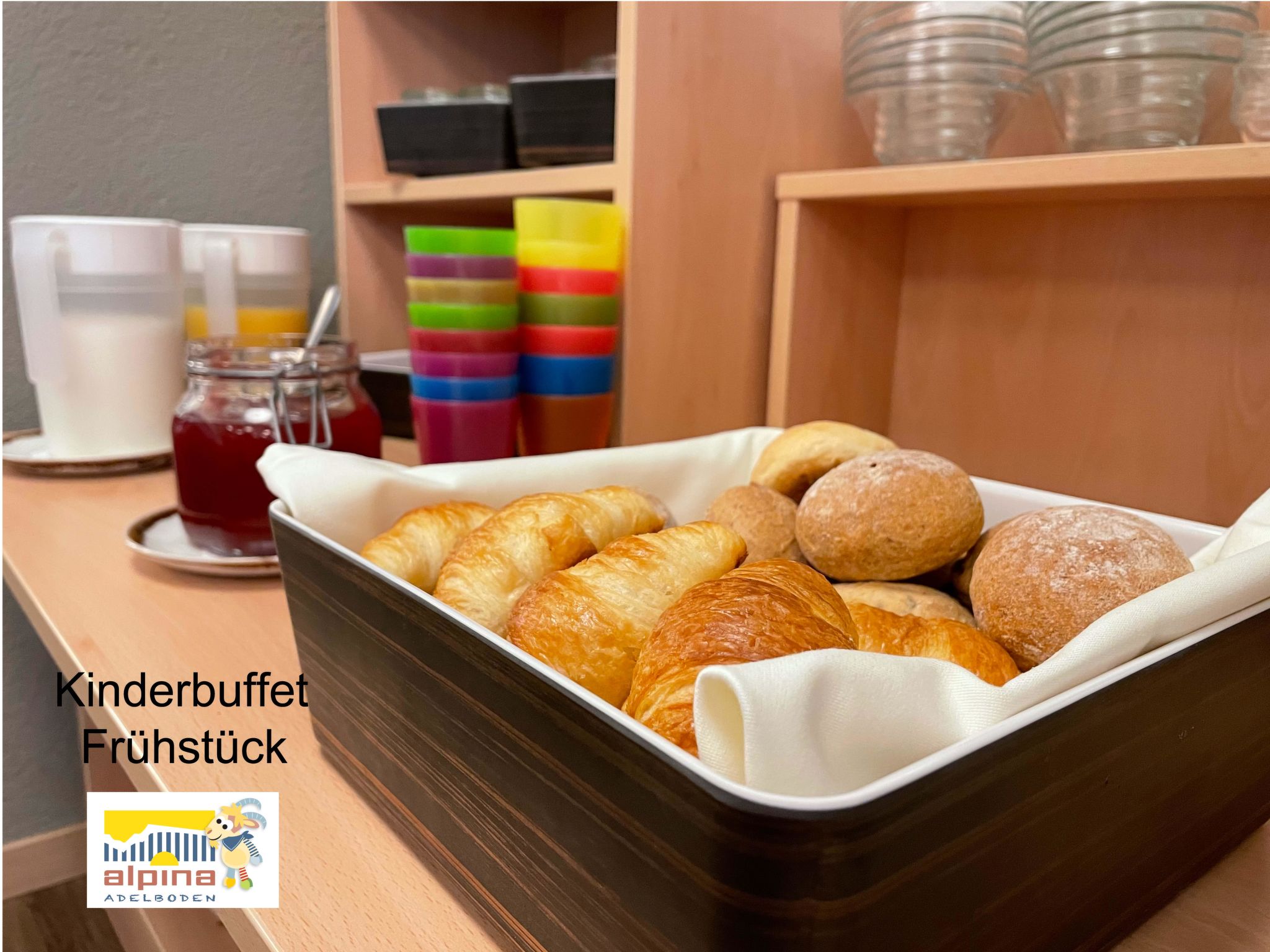 Ferien- und Familienhotel Alpina Doppelzimmer, Dusche, WC, Standard - Drinnen