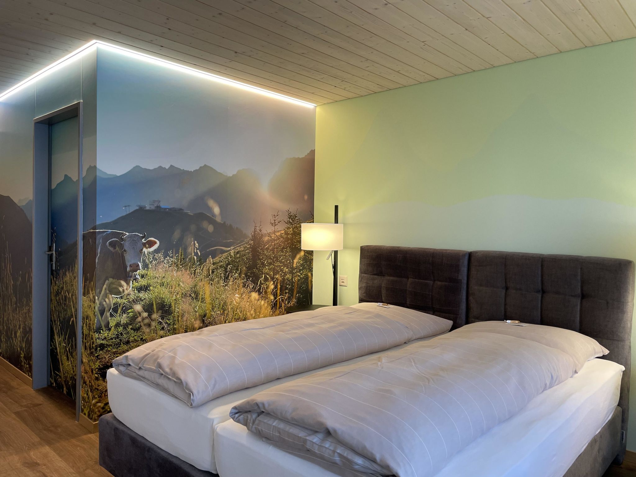 Ferien- und Familienhotel Alpina Doppelzimmer, Dusche, WC, Standard - Drinnen