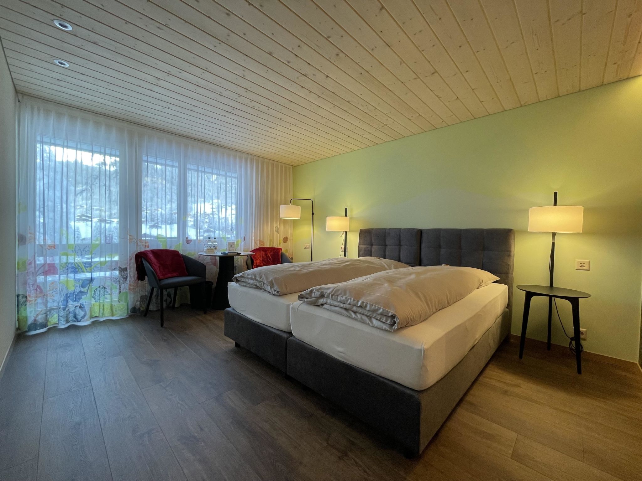 Ferien- und Familienhotel Alpina Doppelzimmer, Dusche, WC, Standard - Drinnen