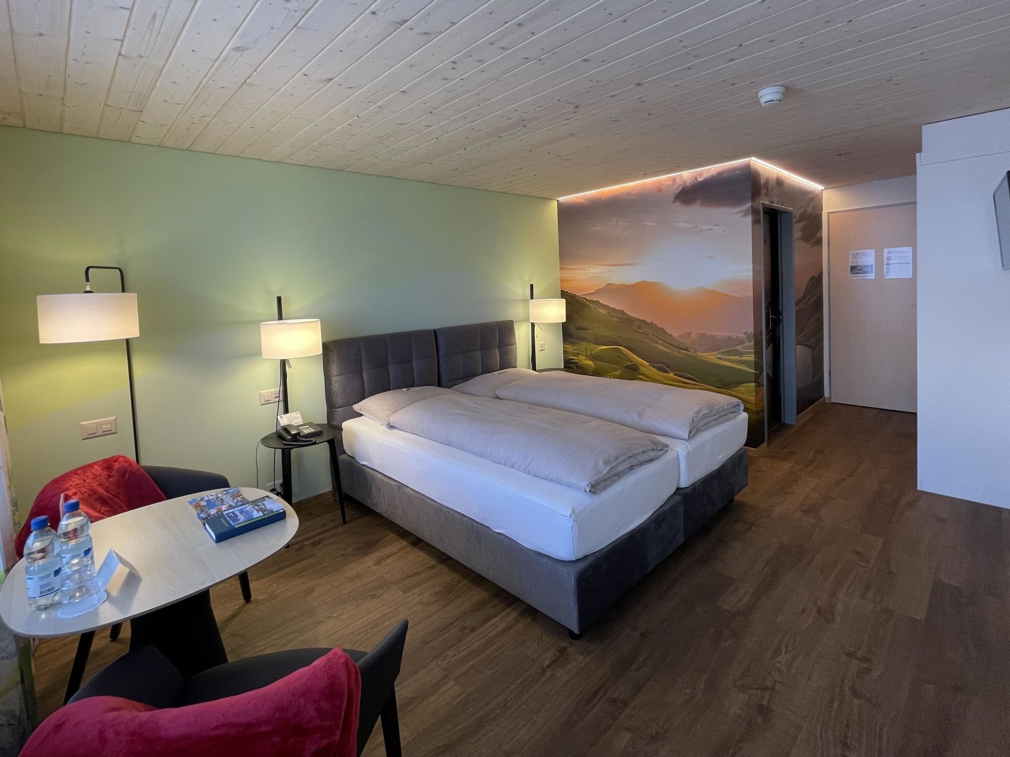 Ferien- und Familienhotel Alpina Doppelzimmer, Dusche, WC, Standard - Draußen