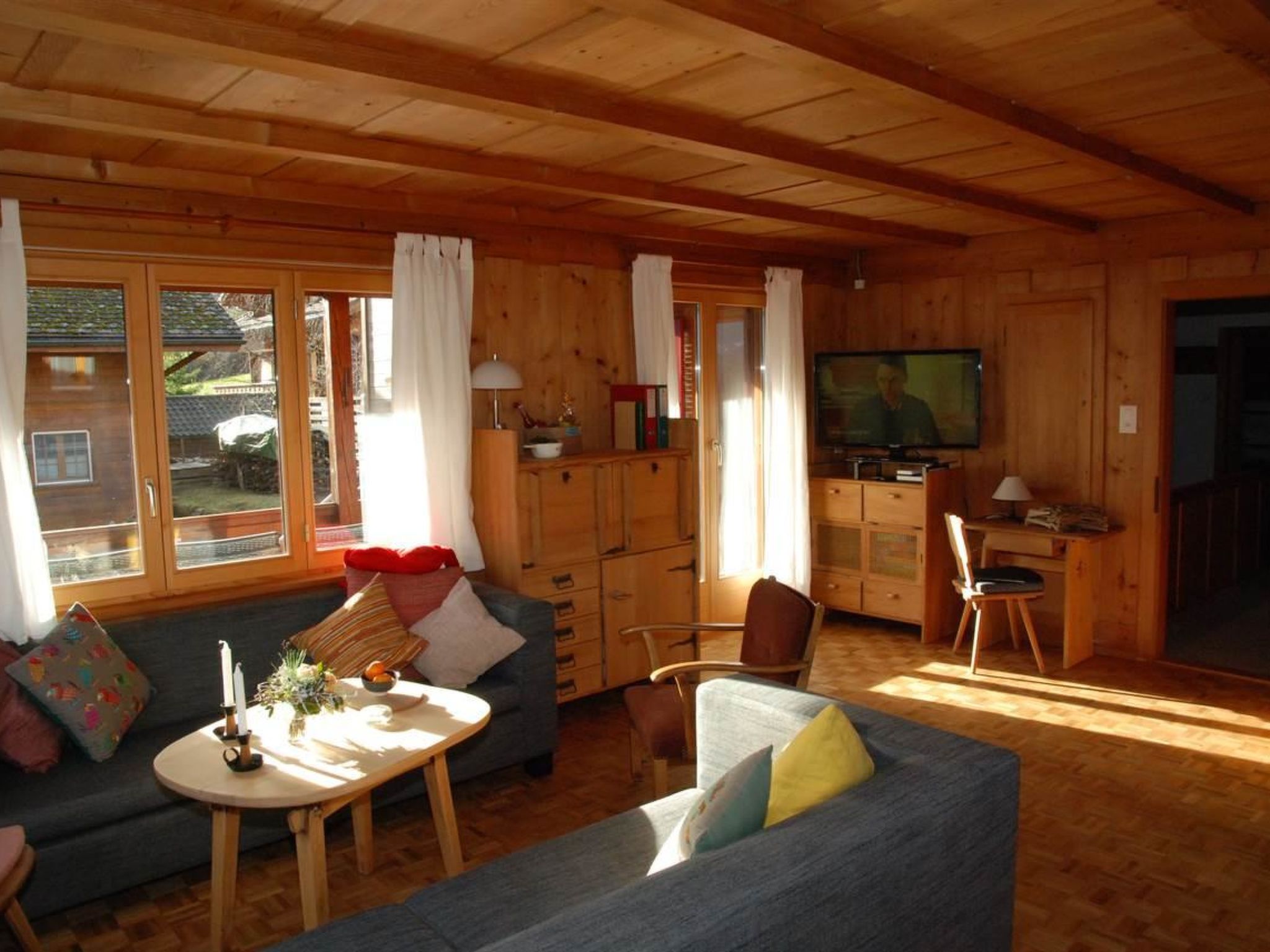 Photo of Hubelhüsi Appartement/Fewo, Dusche oder Bad, WC, 4 oder mehr Schlafräume