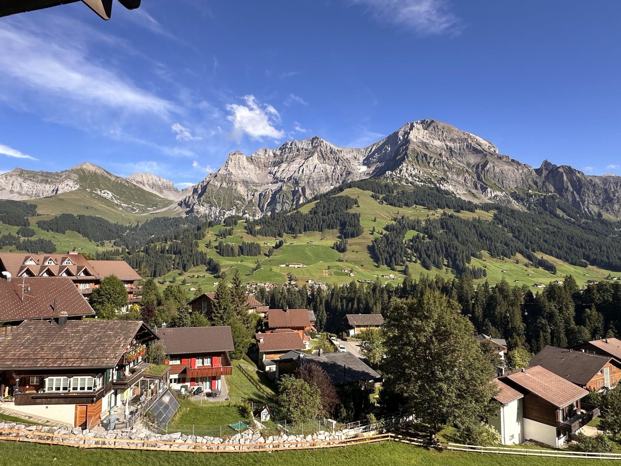 Waldrand Appartement/Fewo, Bad, WC, 2 Schlafräume 3-Zimmerwohnung - Dehors