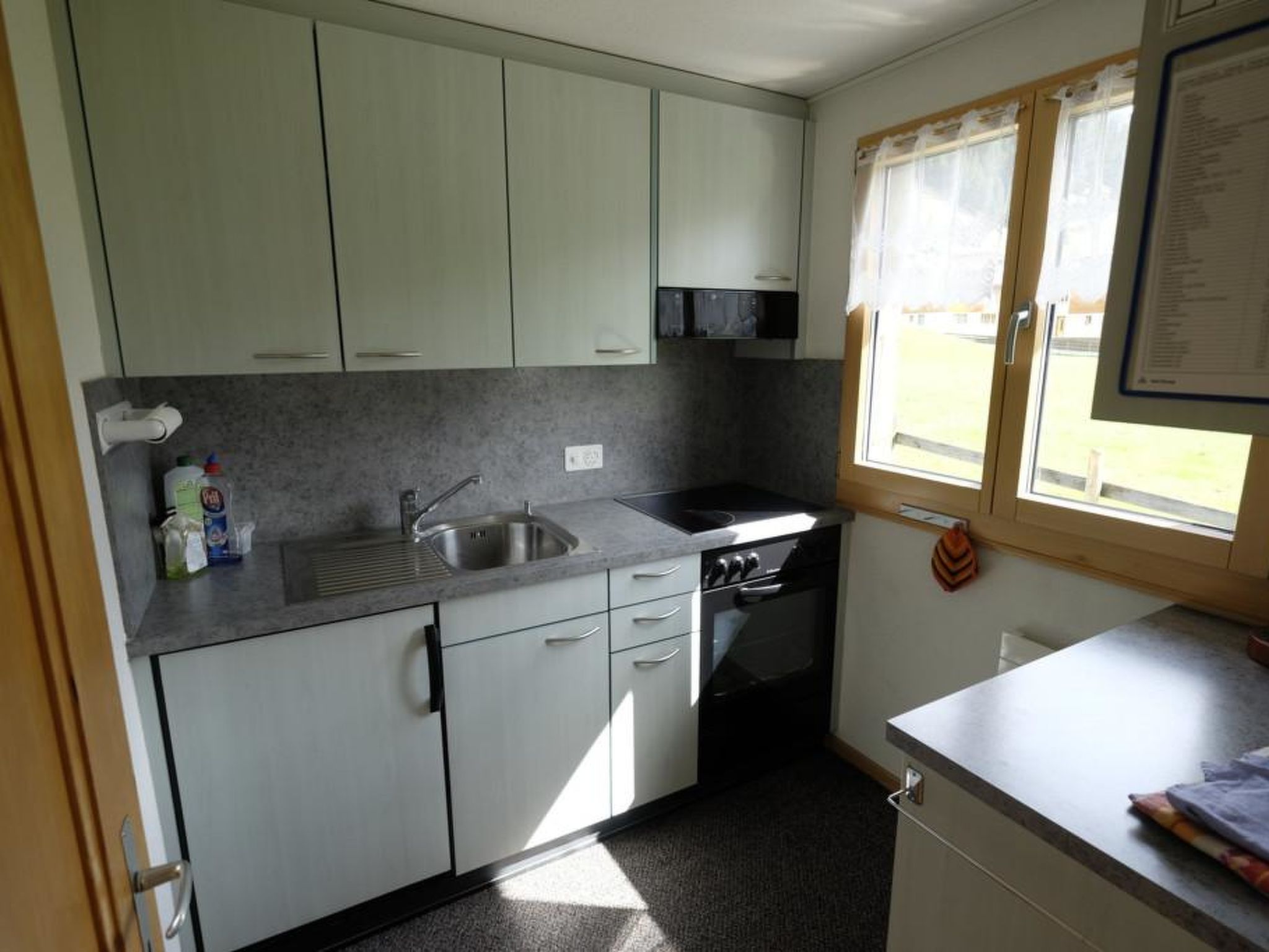 Wildrösli Appartement/Fewo, Bad, WC, 2 Schlafräume 3-Zimmer-Parterrewohnung - Image 4