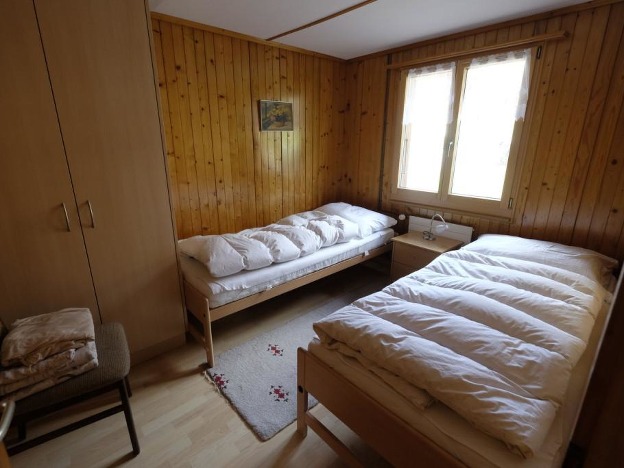 Wildrösli Appartement/Fewo, Bad, WC, 2 Schlafräume 3-Zimmer-Parterrewohnung - Drinnen